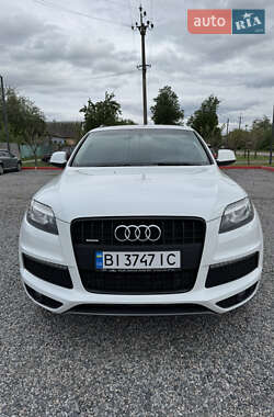 Внедорожник / Кроссовер Audi Q7 2012 в Гадяче