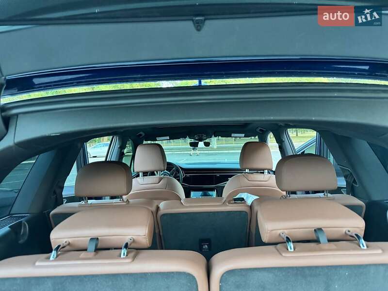 Позашляховик / Кросовер Audi Q7 2021 в Ізмаїлі