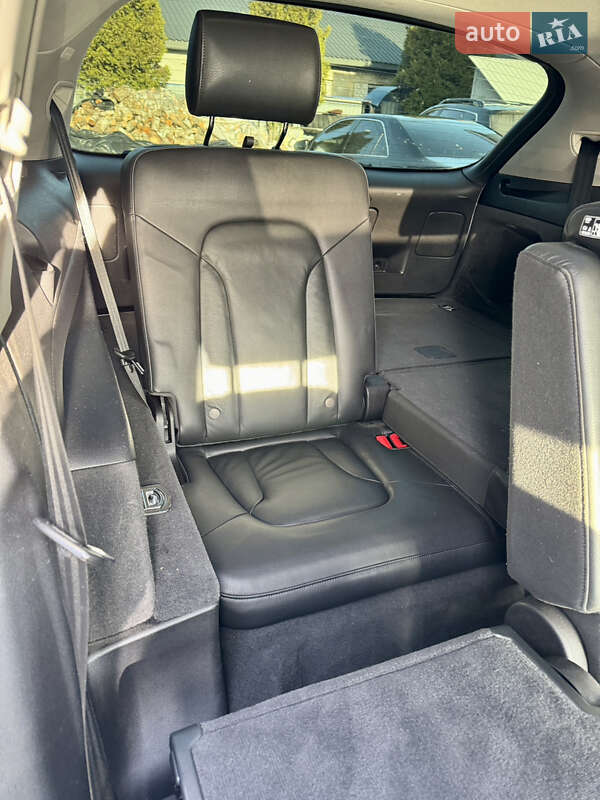Позашляховик / Кросовер Audi Q7 2010 в Чернігові