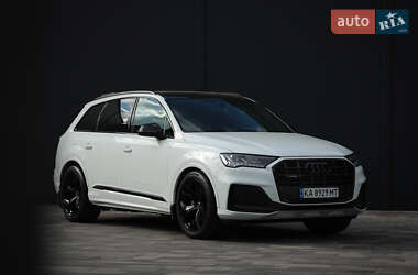Внедорожник / Кроссовер Audi Q7 2023 в Киеве