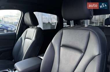 Внедорожник / Кроссовер Audi Q7 2020 в 