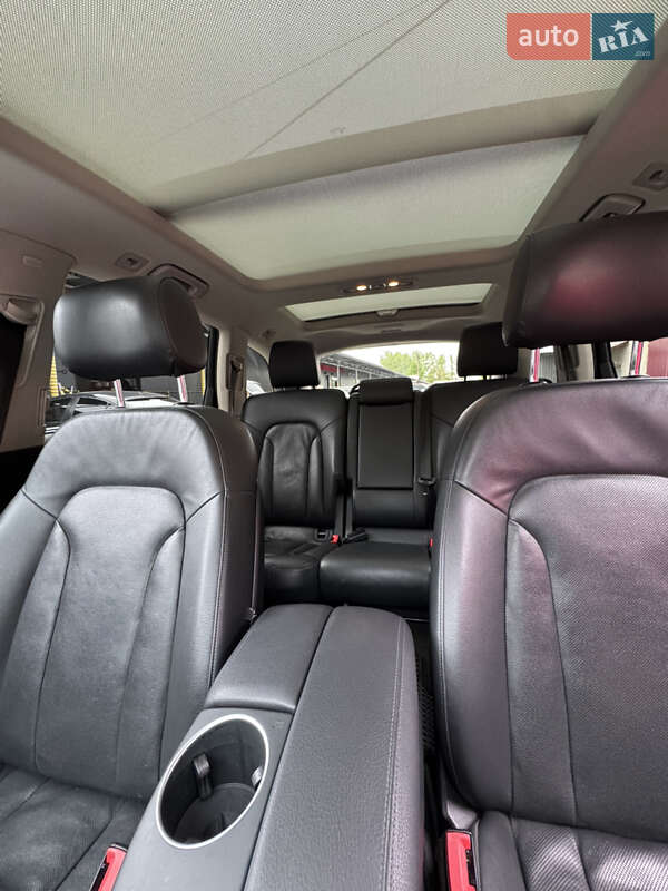 Внедорожник / Кроссовер Audi Q7 2013 в Черновцах