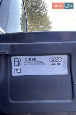Внедорожник / Кроссовер Audi Q7 2009 в 