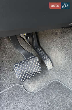 Внедорожник / Кроссовер Audi Q7 2009 в 