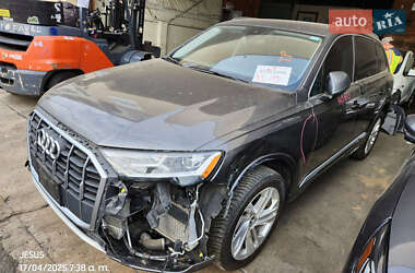 Внедорожник / Кроссовер Audi Q7 2020 в Киеве