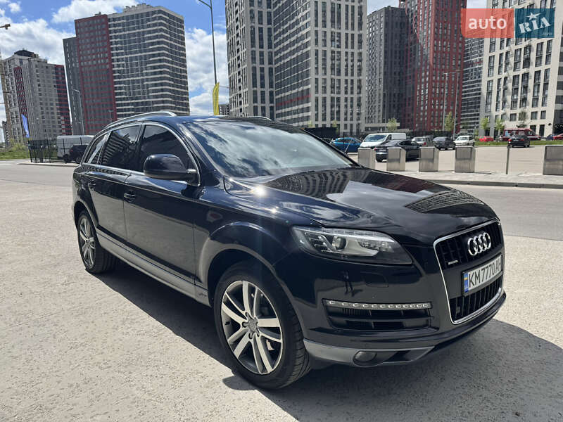 Audi Q7 2012
