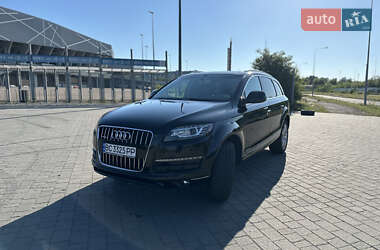 Позашляховик / Кросовер Audi Q7 2014 в Львові