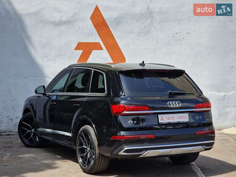 Внедорожник / Кроссовер Audi Q7 2021 в Одессе