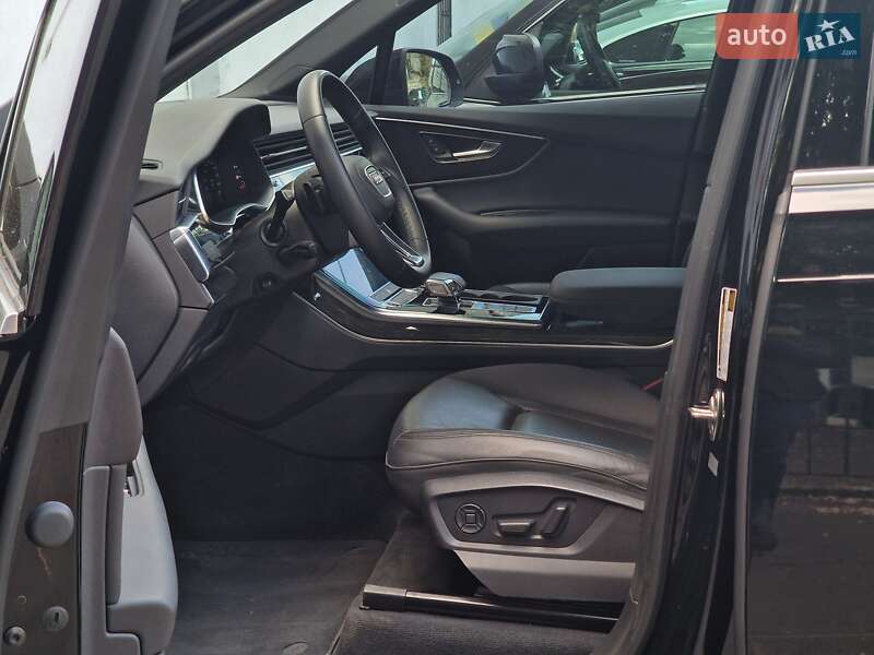Внедорожник / Кроссовер Audi Q7 2021 в Одессе