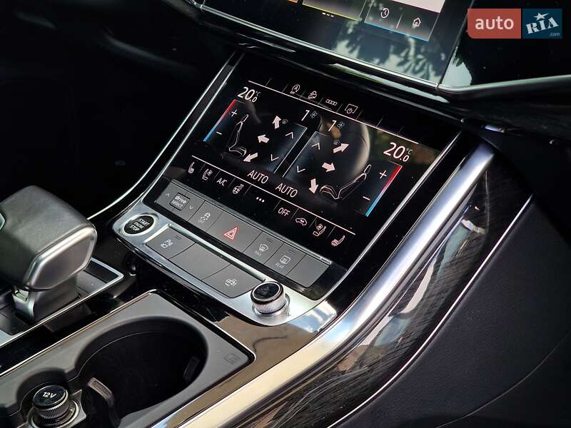 Внедорожник / Кроссовер Audi Q7 2021 в Одессе