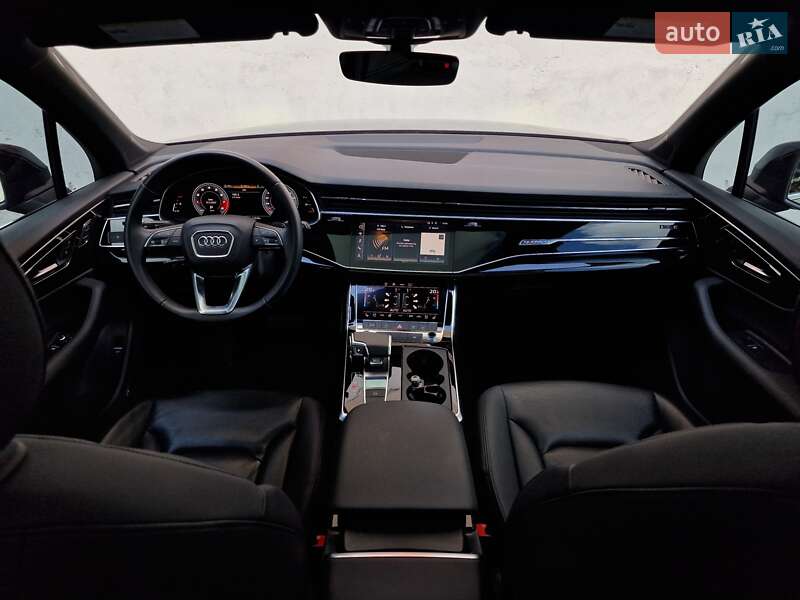 Внедорожник / Кроссовер Audi Q7 2021 в Одессе
