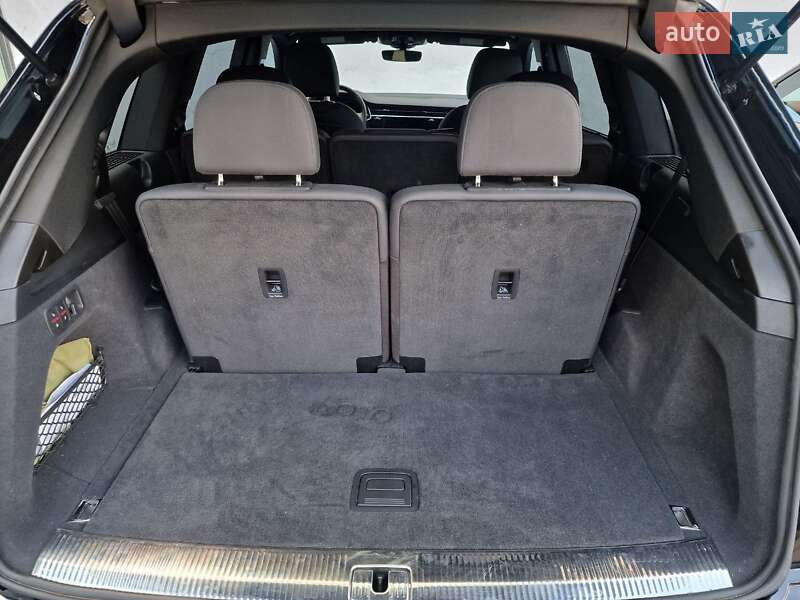 Внедорожник / Кроссовер Audi Q7 2021 в Одессе