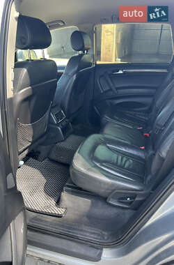 Внедорожник / Кроссовер Audi Q7 2007 в 