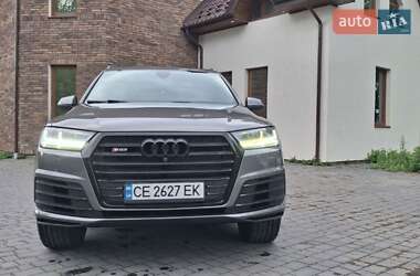 Позашляховик / Кросовер Audi Q7 2016 в 