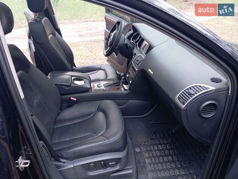 Внедорожник / Кроссовер Audi Q7 2008 в Черкассах