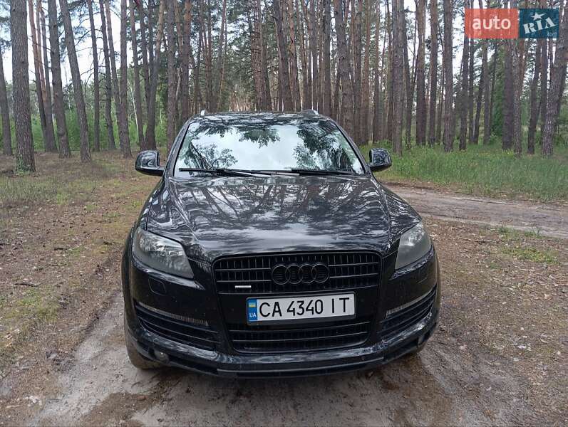 Внедорожник / Кроссовер Audi Q7 2008 в Черкассах