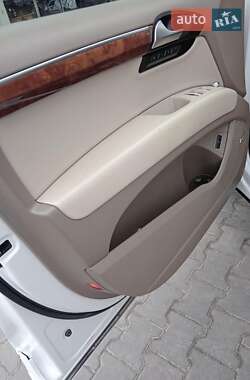 Внедорожник / Кроссовер Audi Q7 2013 в 
