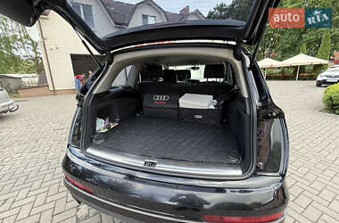 Внедорожник / Кроссовер Audi Q7 2014 в Кременчуге