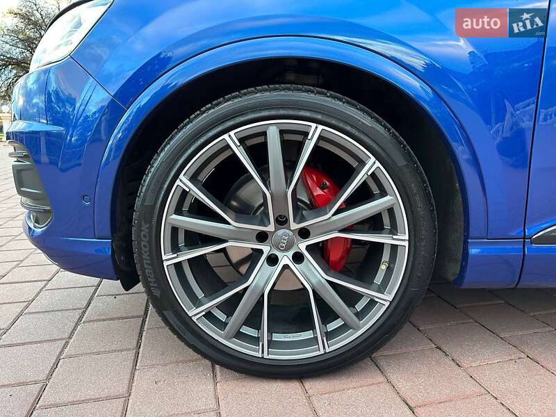 Внедорожник / Кроссовер Audi Q7 2016 в Харькове