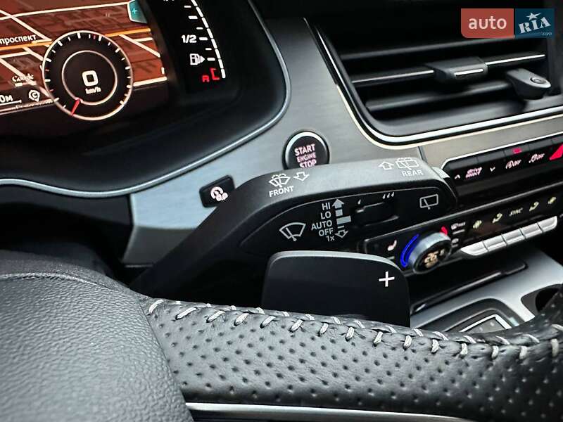 Внедорожник / Кроссовер Audi Q7 2016 в Харькове