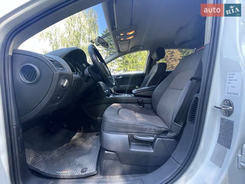 Позашляховик / Кросовер Audi Q7 2014 в Одесі
