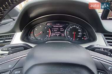 Внедорожник / Кроссовер Audi Q7 2017 в 