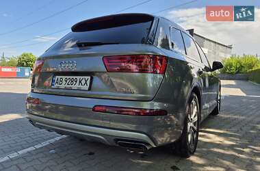 Внедорожник / Кроссовер Audi Q7 2017 в 