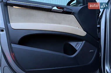 Внедорожник / Кроссовер Audi Q7 2010 в 