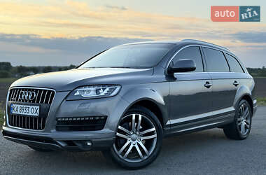 Внедорожник / Кроссовер Audi Q7 2010 в 