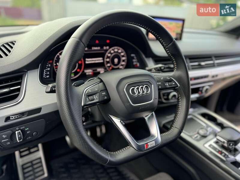 Позашляховик / Кросовер Audi Q7 2018 в Києві фото 41 Позашляховик / Кросовер Audi Q7 2018 в Києві