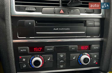 Внедорожник / Кроссовер Audi Q7 2015 в 