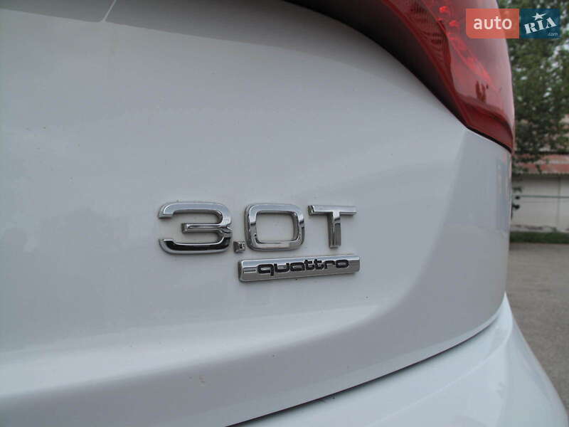 Позашляховик / Кросовер Audi Q7 2014 в Києві
