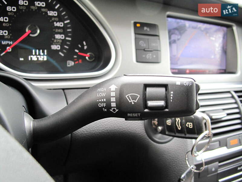 Позашляховик / Кросовер Audi Q7 2014 в Києві