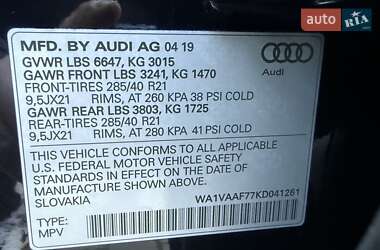 Позашляховик / Кросовер Audi Q7 2019 в 