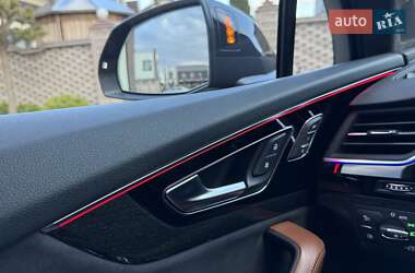 Позашляховик / Кросовер Audi Q7 2019 в 