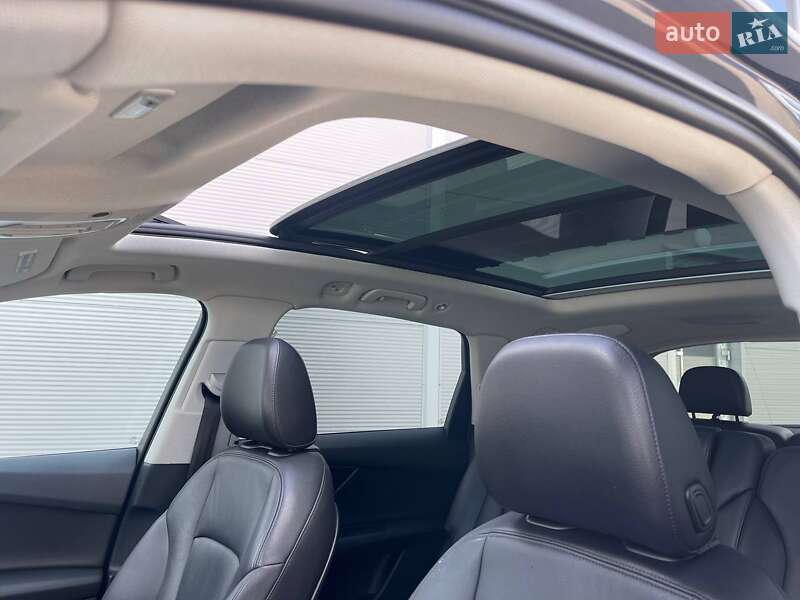 Внедорожник / Кроссовер Audi Q7 2015 в Киеве