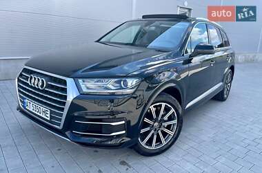 Внедорожник / Кроссовер Audi Q7 2015 в Киеве