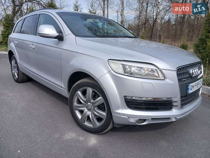 Внедорожник / Кроссовер Audi Q7 2008 в Звягеле