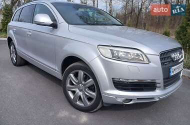 Внедорожник / Кроссовер Audi Q7 2008 в 