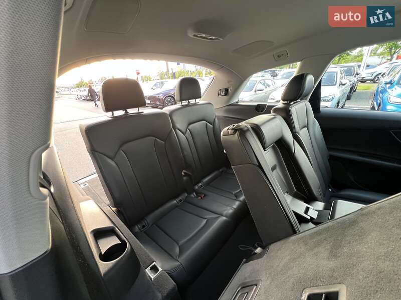 Внедорожник / Кроссовер Audi Q7 2018 в Киеве