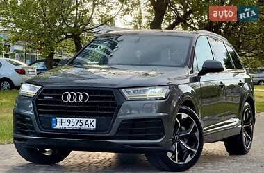 Позашляховик / Кросовер Audi Q7 2018 в Одесі