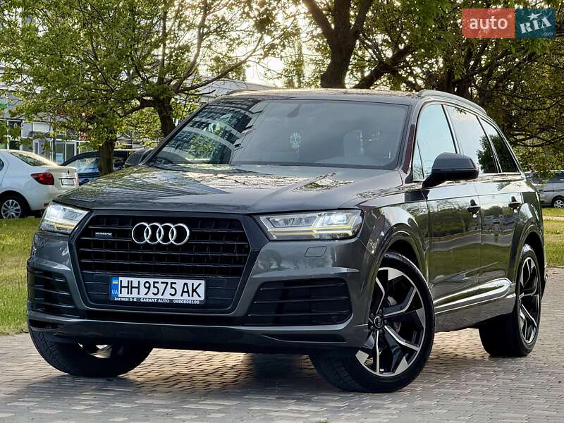 Позашляховик / Кросовер Audi Q7 2018 в Одесі