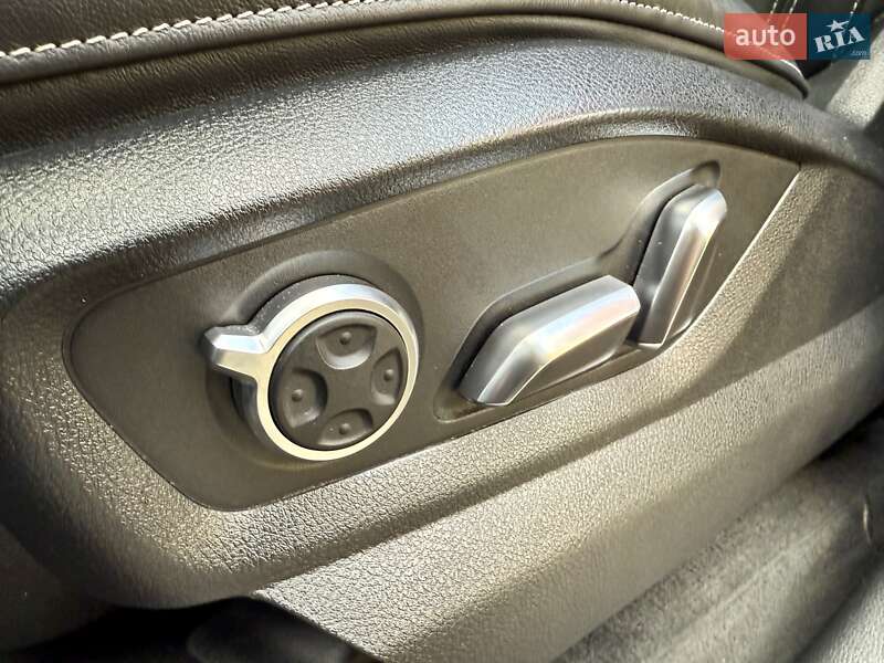Позашляховик / Кросовер Audi Q7 2018 в Одесі