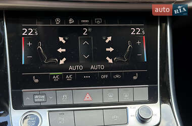 Внедорожник / Кроссовер Audi Q7 2022 в 
