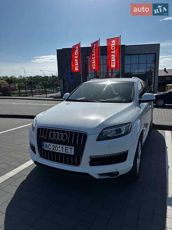 Внедорожник / Кроссовер Audi Q7 2011 в Луцке