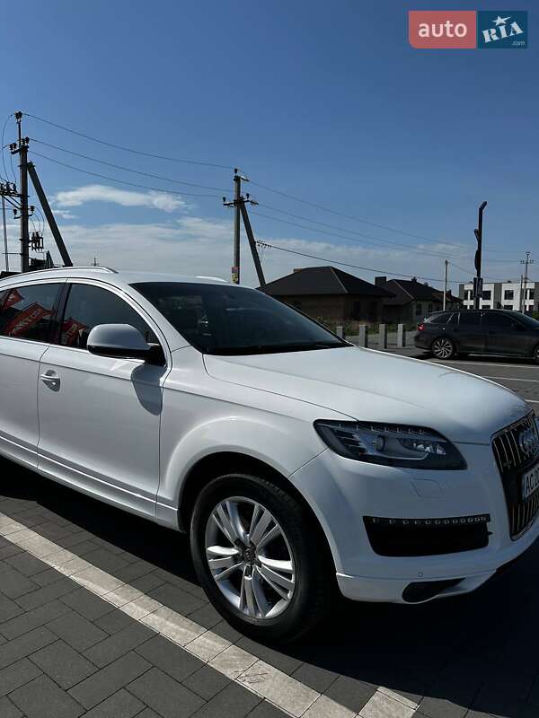 Внедорожник / Кроссовер Audi Q7 2011 в Луцке
