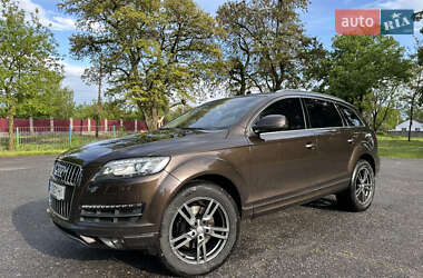 Внедорожник / Кроссовер Audi Q7 2013 в 