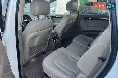 Внедорожник / Кроссовер Audi Q7 2011 в 
