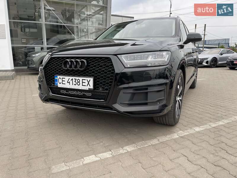Внедорожник / Кроссовер Audi Q7 2016 в Черновцах