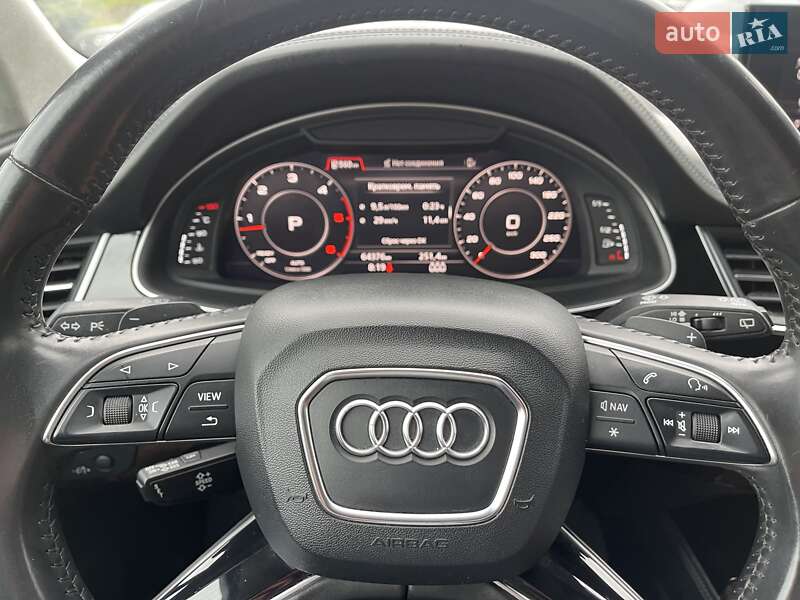 Внедорожник / Кроссовер Audi Q7 2016 в Черновцах